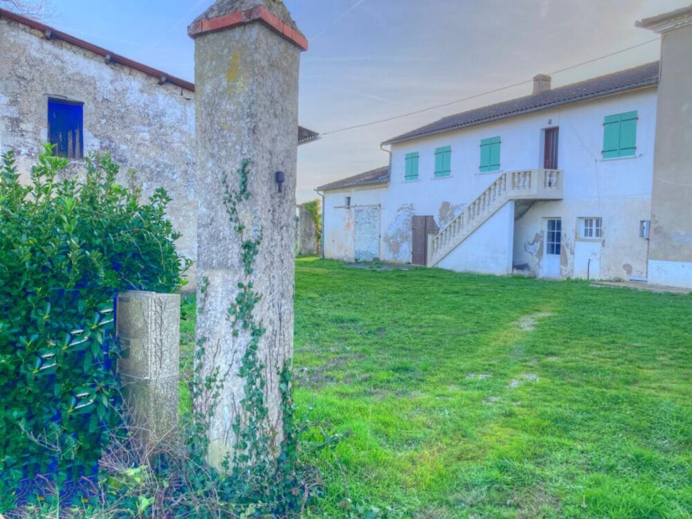 Ensemble de 220m² en 2 maisons avec dépendances