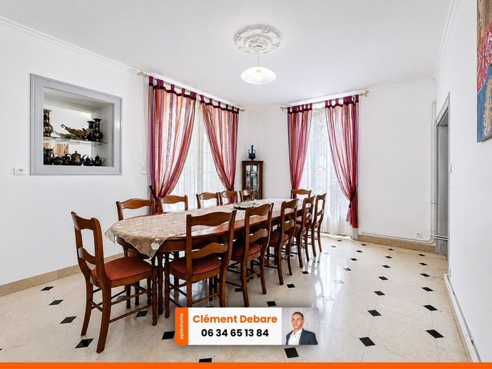 Vente Maison Maison avec plus de 200 m² avec 5 chambres Bressuire
