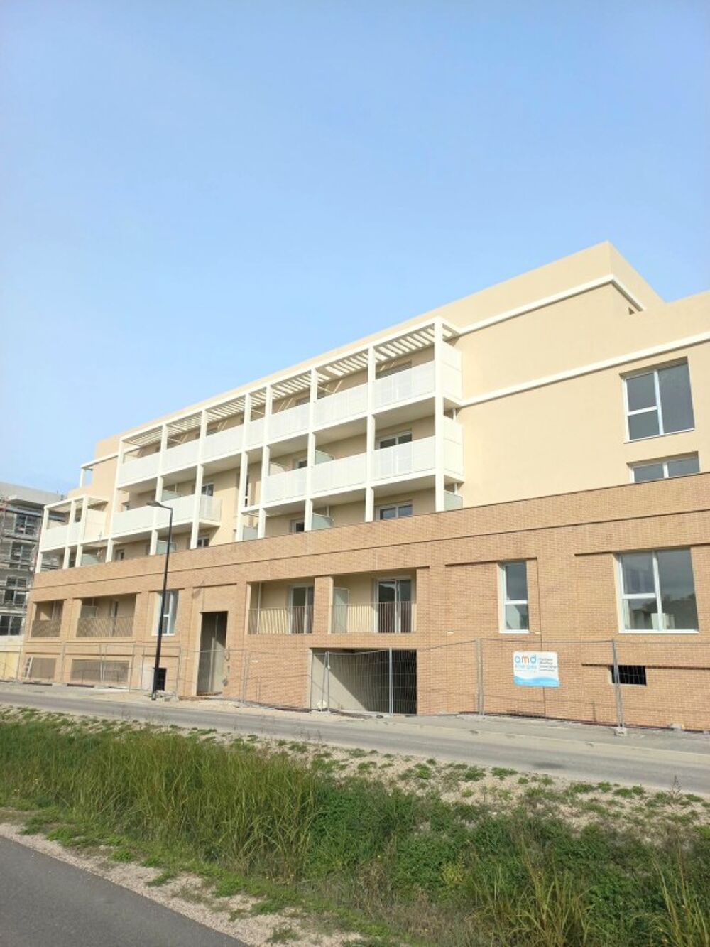 T2 avec balcon et parking à MONTEUX