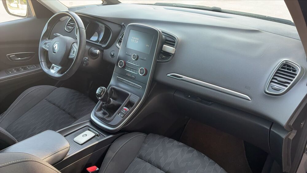 Sc&eacute;nic IV 1.6 dCi 130 Energy Limited 2018 occasion 13280 Arles