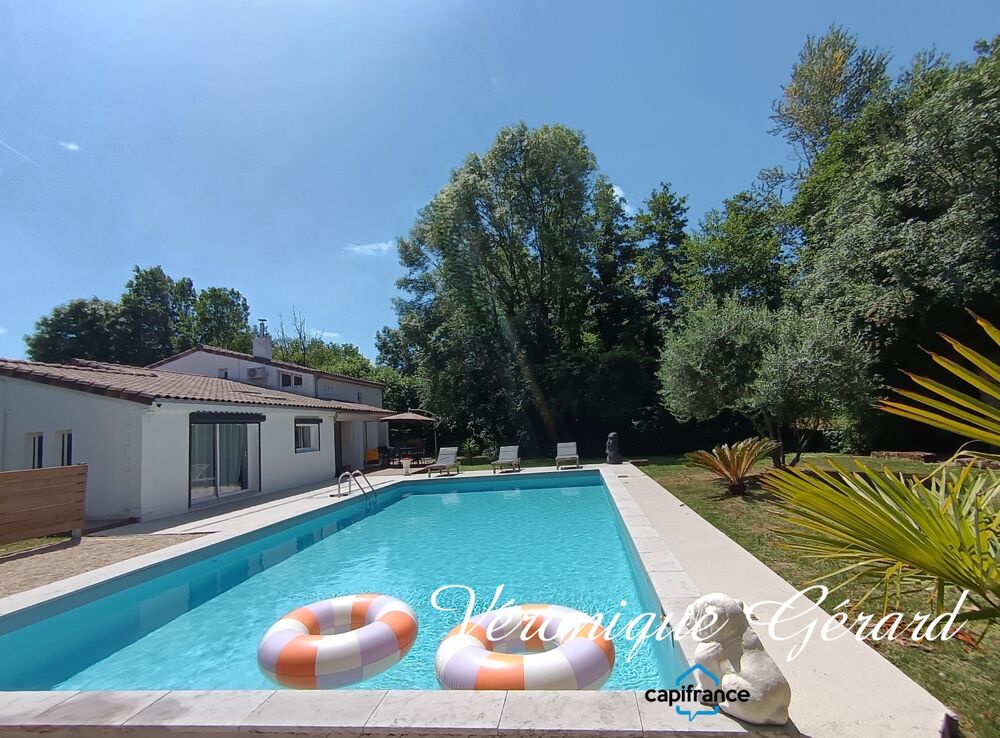 Vente Maison MAISON FAMILIALE ET LUMINEUSE 4 CHAMBRES AVEC PISCINE ET JARDIN ENTIEREMENT CLOS Les billaux