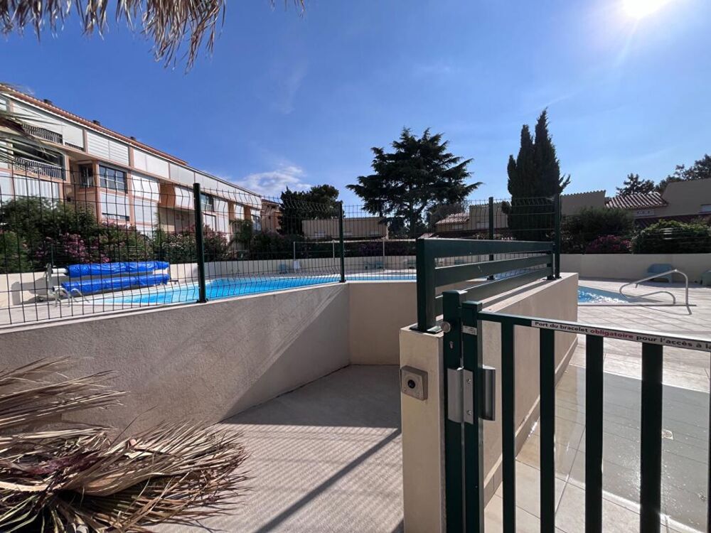 Vente Appartement Magnifique appartement de type T1/T2 de 32 m² hors carrez à 100 m de la mer dans une résidence de standing avec piscine Argeles sur mer