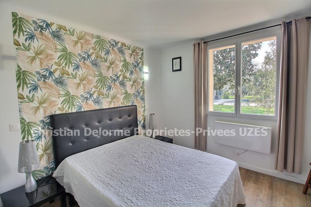 � vendre  Villa Uz�s (30700)