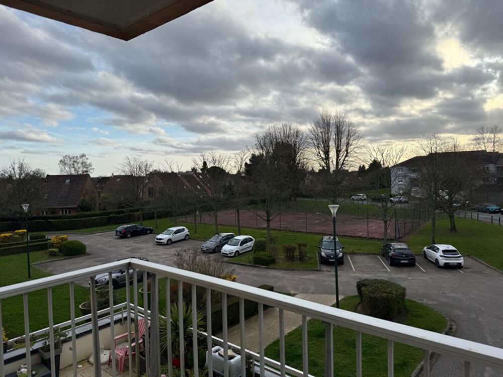 Vente Appartement Bel appartement  T3, 65 m2 avec ascenseur, balcon et tennis dans quartier recherché  - 205 000  - DPE C Bois guillaume