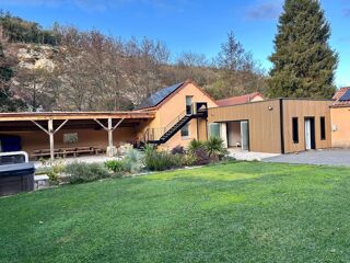  Propri�t�/ch�teau � vendre 6 pi�ces 230 m�