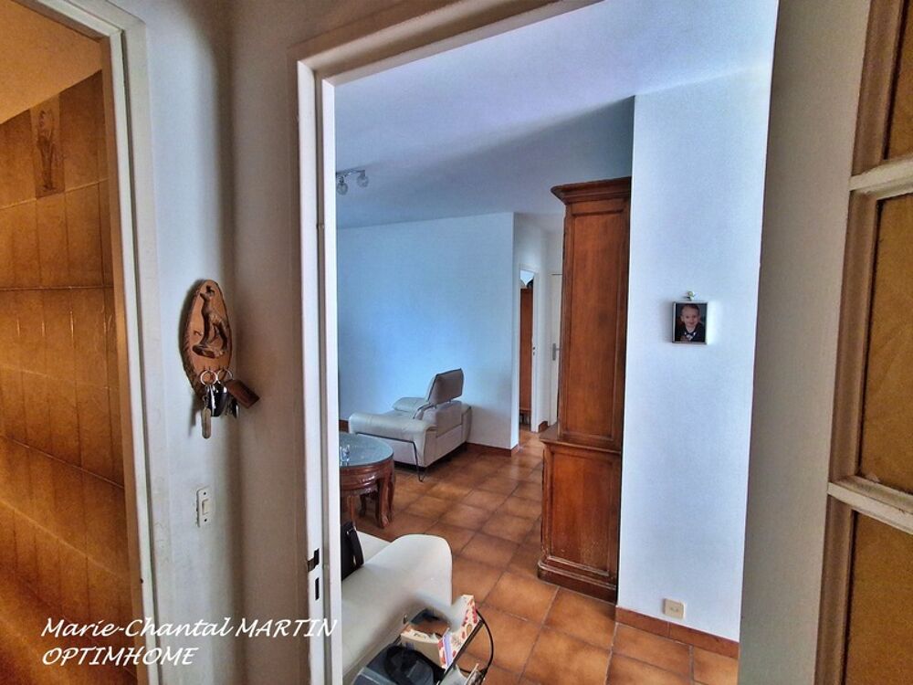 Marseille 13013 T4 traversant 65,52 m² LC avec balcon loggia et grande cave  La Rose / Château-Gombert