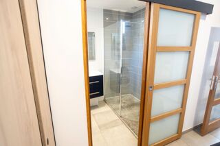  Appartement à louer 2 pièces 32 m²