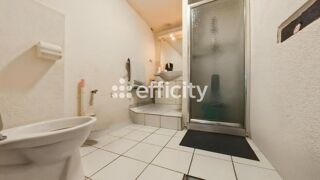  Immeuble à vendre 9 pièces 160 m²