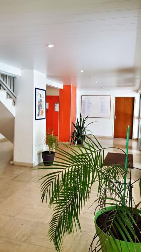  Appartement � louer 5 pi�ces 128 m�