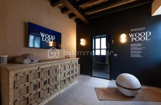  Maison � vendre 8 pi�ces 303 m�