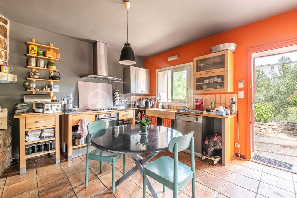 � vendre  Maison Le Revest-les-Eaux (83200)