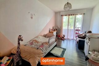  Duplex/triplex  vendre 4 pices 110 m