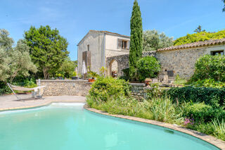  Maison � vendre 10 pi�ces 300 m�