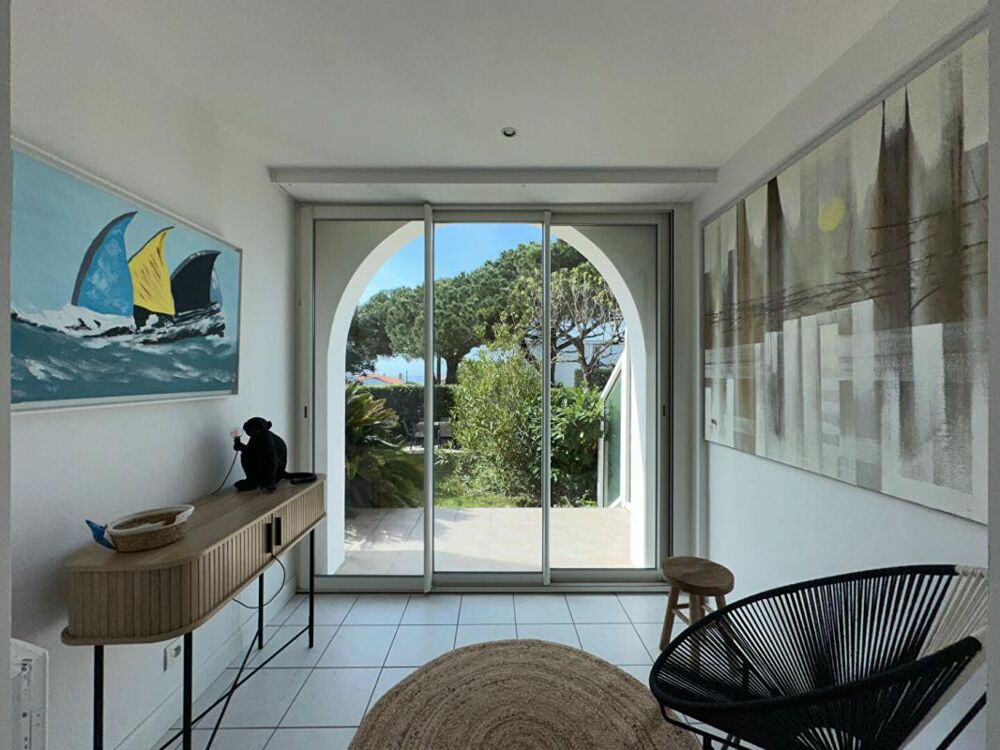 Appartement 3 pièce(s) 69 m2 vue mer