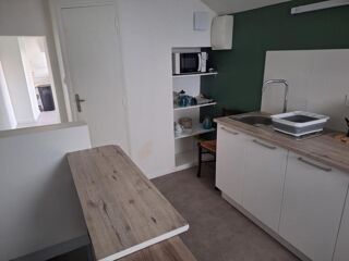  Appartement à louer 1 pièce 28 m²
