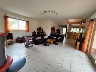  Maison � vendre 6 pi�ces 196 m�