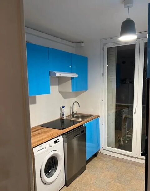  Appartement  louer 1 pice 60 m Marseille
