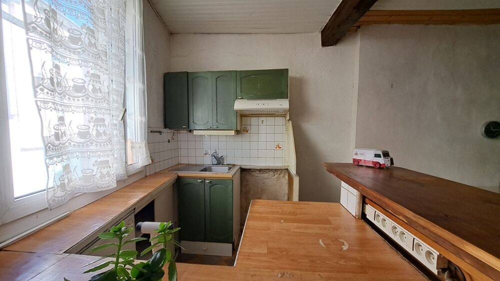 A Vendre Maison de village 110m² avec fort potentiel au Brusquet (04)