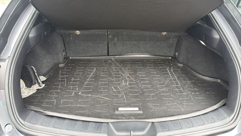 UX 2.0 VVT-i 184 Hybrid 4WD e-CVT Pack Confort Business 2022 occasion 95260 Beaumont Sur Oise