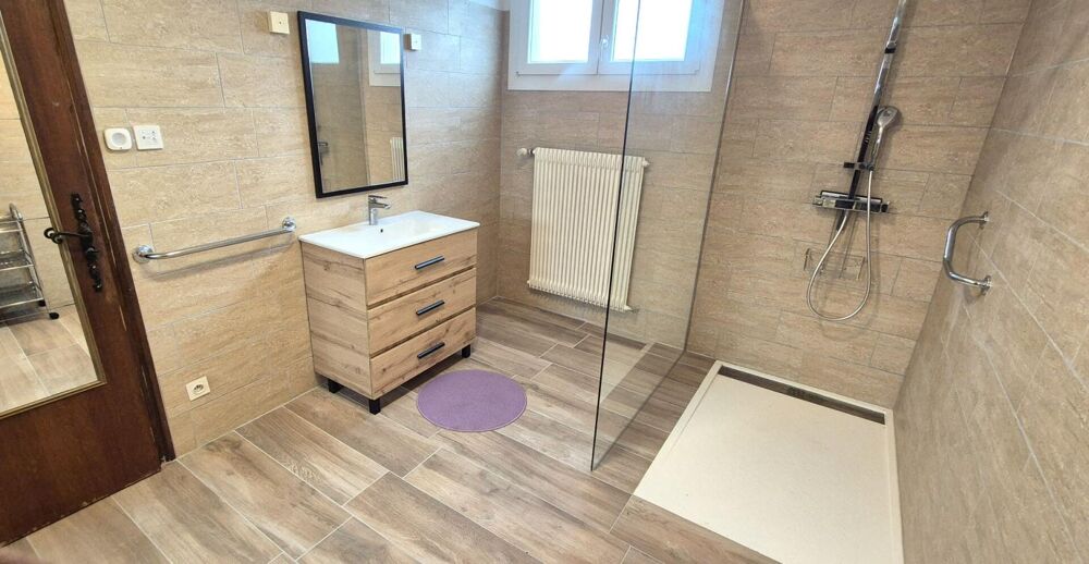 Vente Maison Belle Propriété ou Villa avec sa Piscine de 50 m² à réhabiliter entièrement où Maison Individuelle sur Sous-sol Complet de 223 m Saint dizier