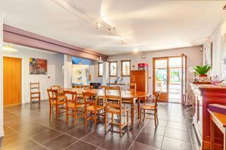  Maison � vendre 9 pi�ces 300 m�