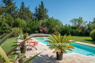  Maison  vendre 6 pices 270 m