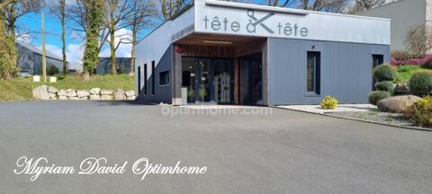 Local commercial 97 m&sup2; &agrave; vendre – Excellente visibilit&eacute; – Parking – Rostrenen 224000 22110 Rostrenen