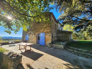  Proprit/chteau  vendre 13 pices 400 m