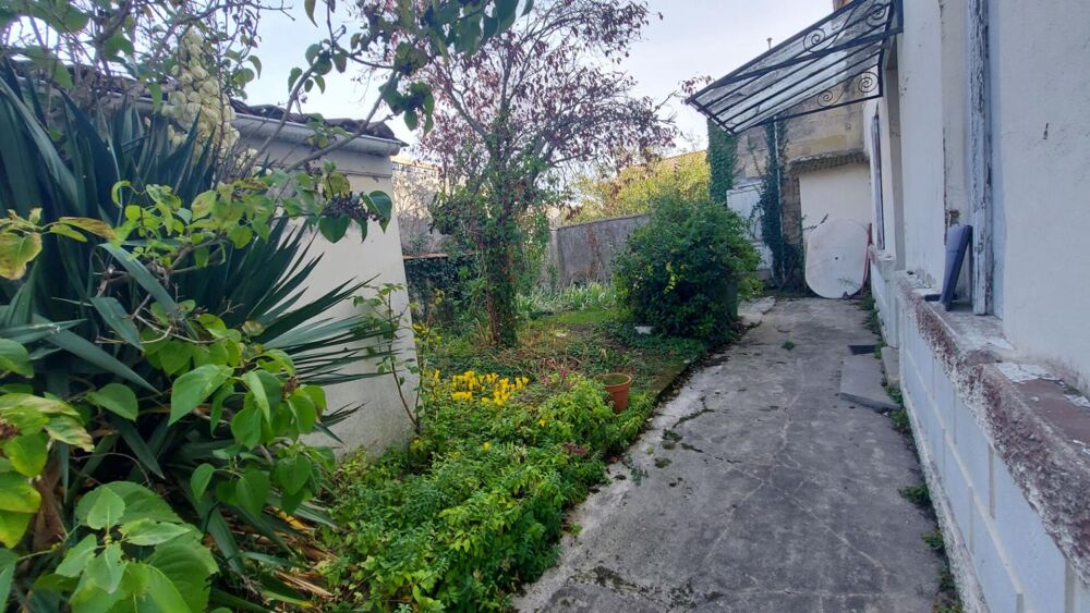 Vente Maison Maison  pierre Saint Estephe 7 pièce(s) 125 m2 Saint estephe
