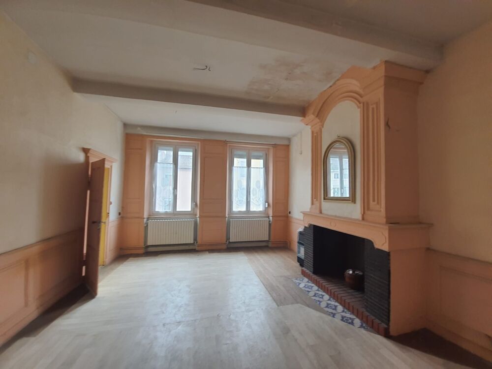 Vente Immeuble Dpt Vosges (88), à vendre RAMBERVILLERS immeuble T15 de 280 m2 à rénover en 5 ou 6 appartements avec cour Rambervillers