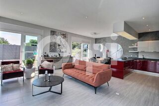  Maison � vendre 6 pi�ces 214 m�