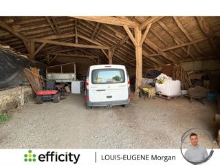  Remise / Grange � vendre 10 pi�ces 565 m� Charroux