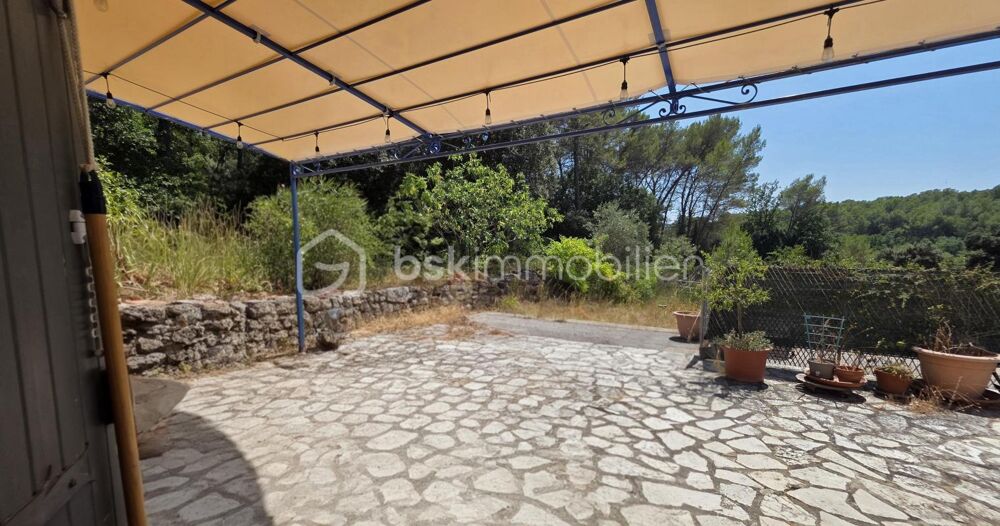 ? BIEN RARE À LA VENTE  LORGUES  Maison avec piscine, vue dominante et 5 000 m² de terrain