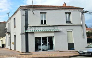  Immeuble à vendre 6 pièces 209 m²