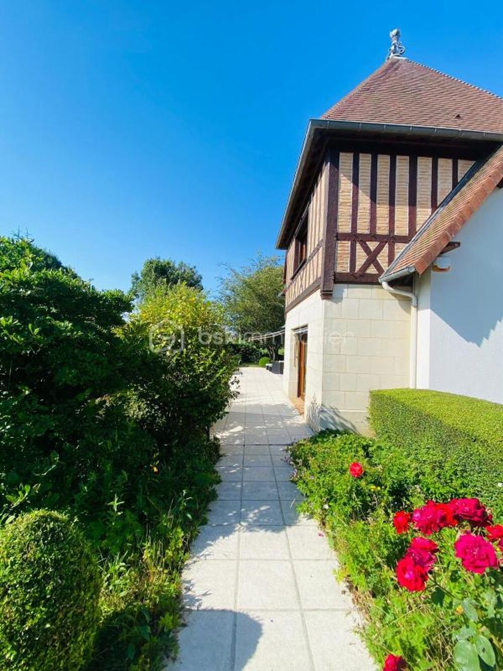 Maison darchitecte HONNET  211m2 - Élégance, volumes et qualité de construction