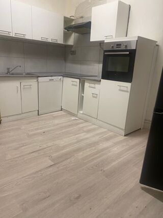  Appartement � louer 5 pi�ces 110 m�