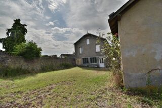  Maison  vendre 15 + pices 550 m