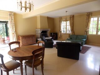  Maison � vendre 8 pi�ces 230 m�