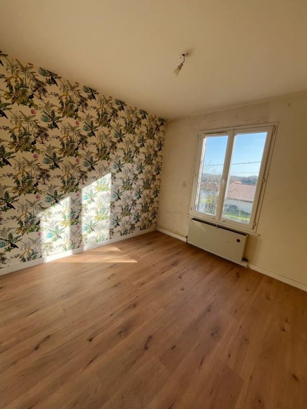 Vente Maison Maison lumineuse et bien entretenue de 3 chambres sur entresol  aménageable à RIBERAC (24) Riberac