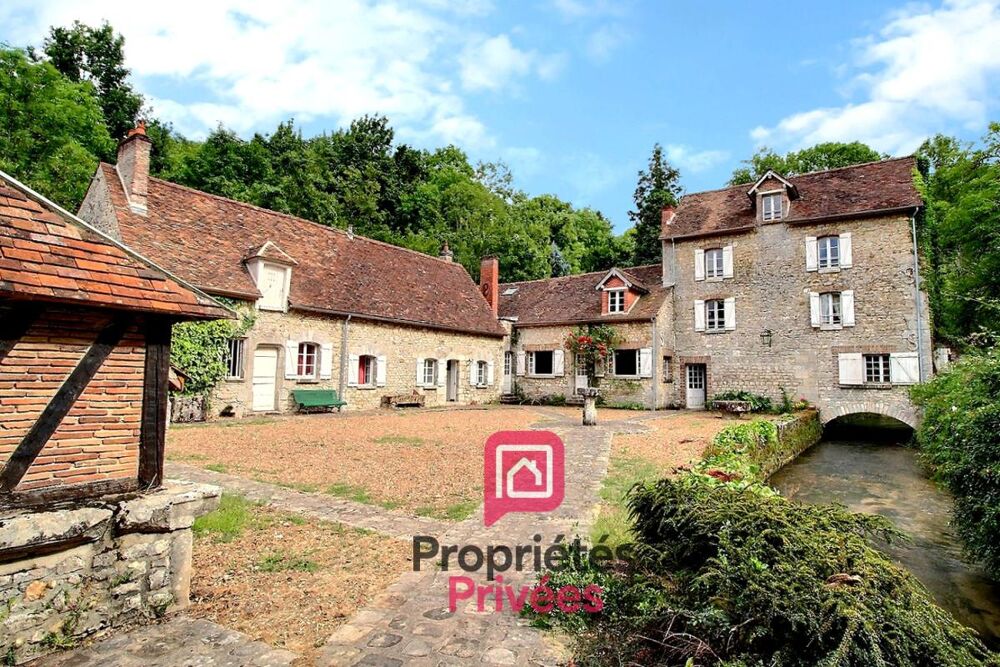 A 30 mn de FONTAINEBLEAU et 1h de PARIS - A VENDRE ANCIEN MOULIN - EXCEPTIONNEL CLOS GATINAIS EN PIERRE, DEPENDANCES SUR 12 HEC