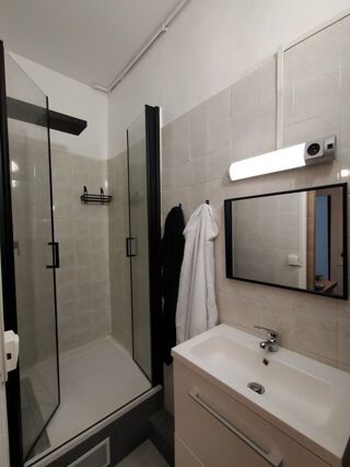  Appartement à louer 2 pièces 41 m²