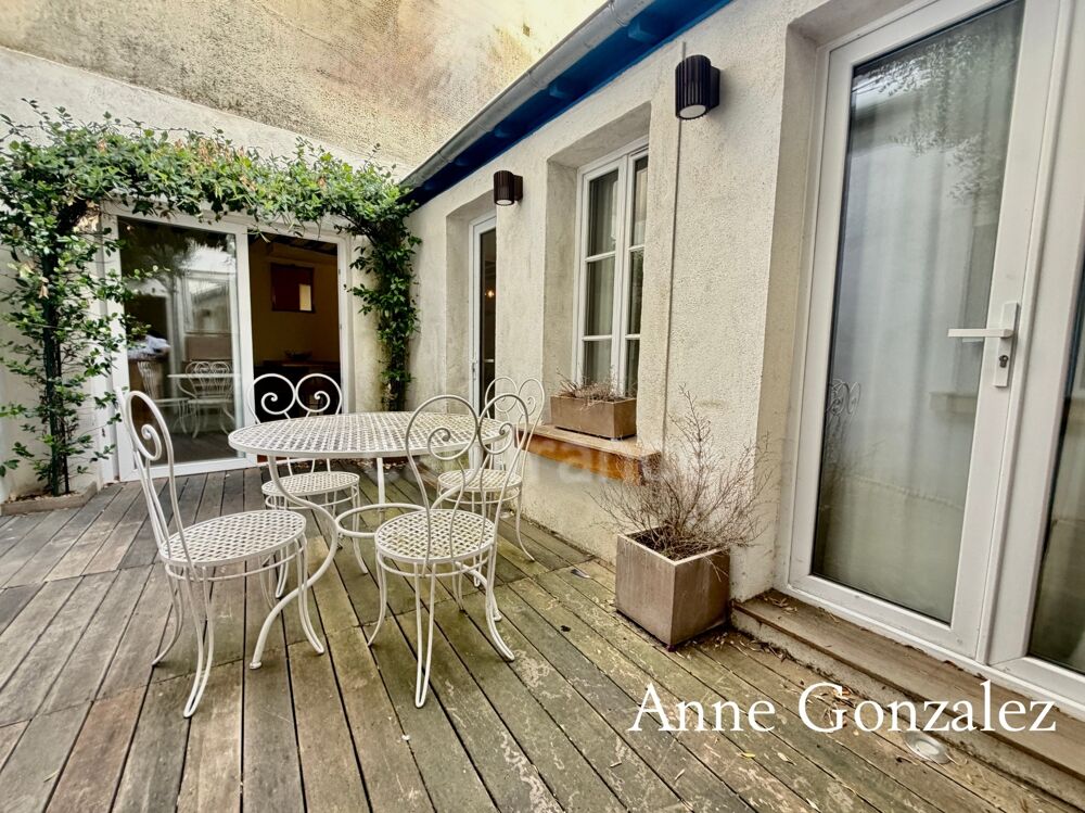 ORLEANS Coeur de ville entre Centre historique et bords de Loire à vendre superbe appartement T4 rénové avec patio intérieur san