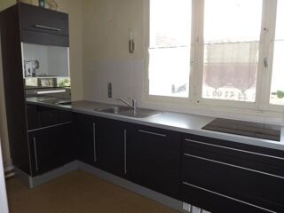  Appartement à louer 4 pièces 76 m²