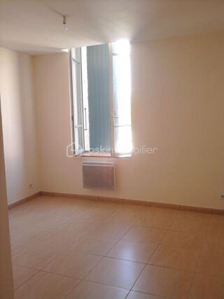  Immeuble � vendre 9 pi�ces 215 m�
