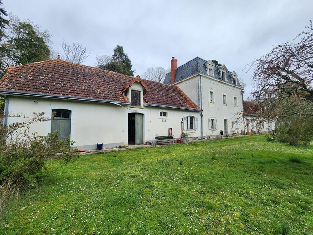 Vente Maison Maison Lucay Le Male 13 pièce(s) 360 m2 Lucay le male
