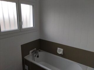  Appartement à louer 3 pièces 63 m²