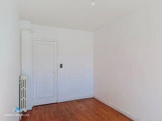  Appartement à louer 4 pièces 69 m²