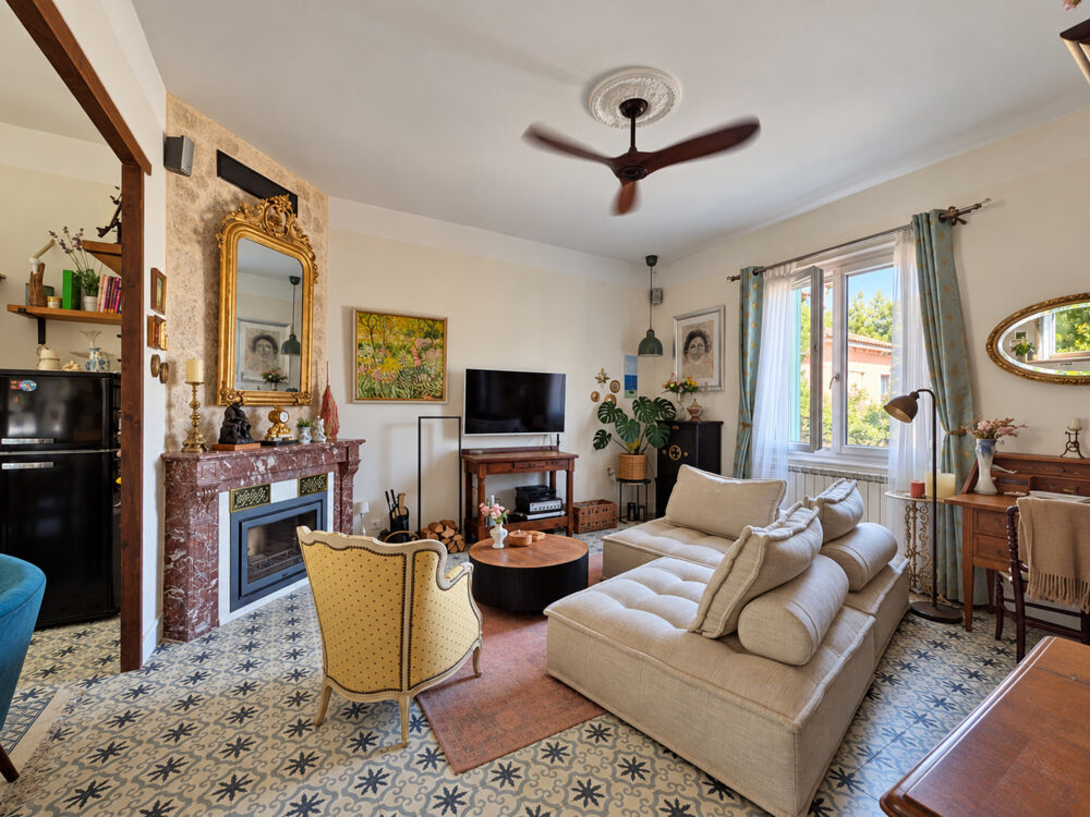 Maison de caractère rénovée de 112 m² avec jardin et stationnement  Villeneuve-lès-Béziers