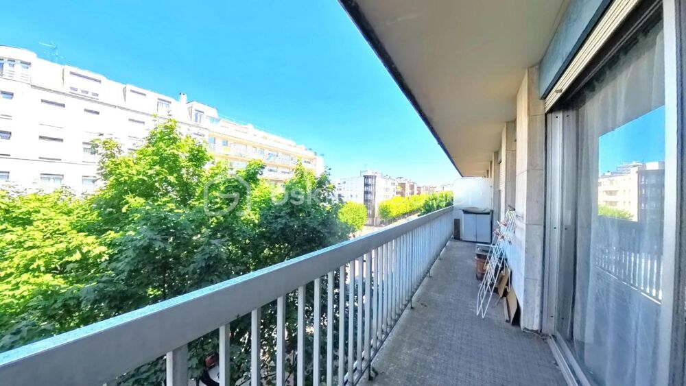 2 pièces avec balcon à 2 min du RER E  Idéal 1er achat ou investissement