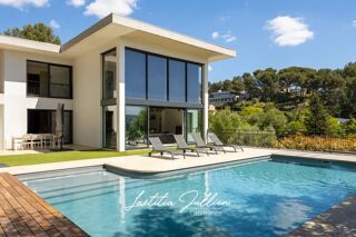  Maison à vendre 6 pièces 335 m²